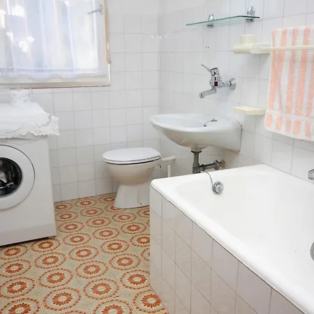 Apartment 5998a Slatine